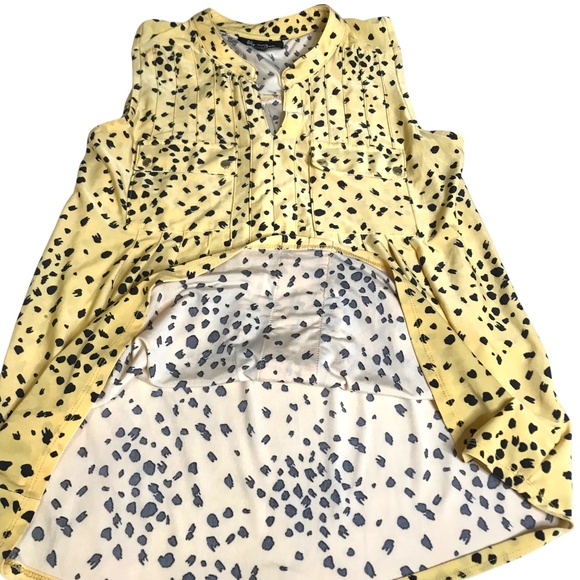 Lily Morgan Yellow Sleeveless top • Black Spot Print • V-Neck - Picture 3 of 15